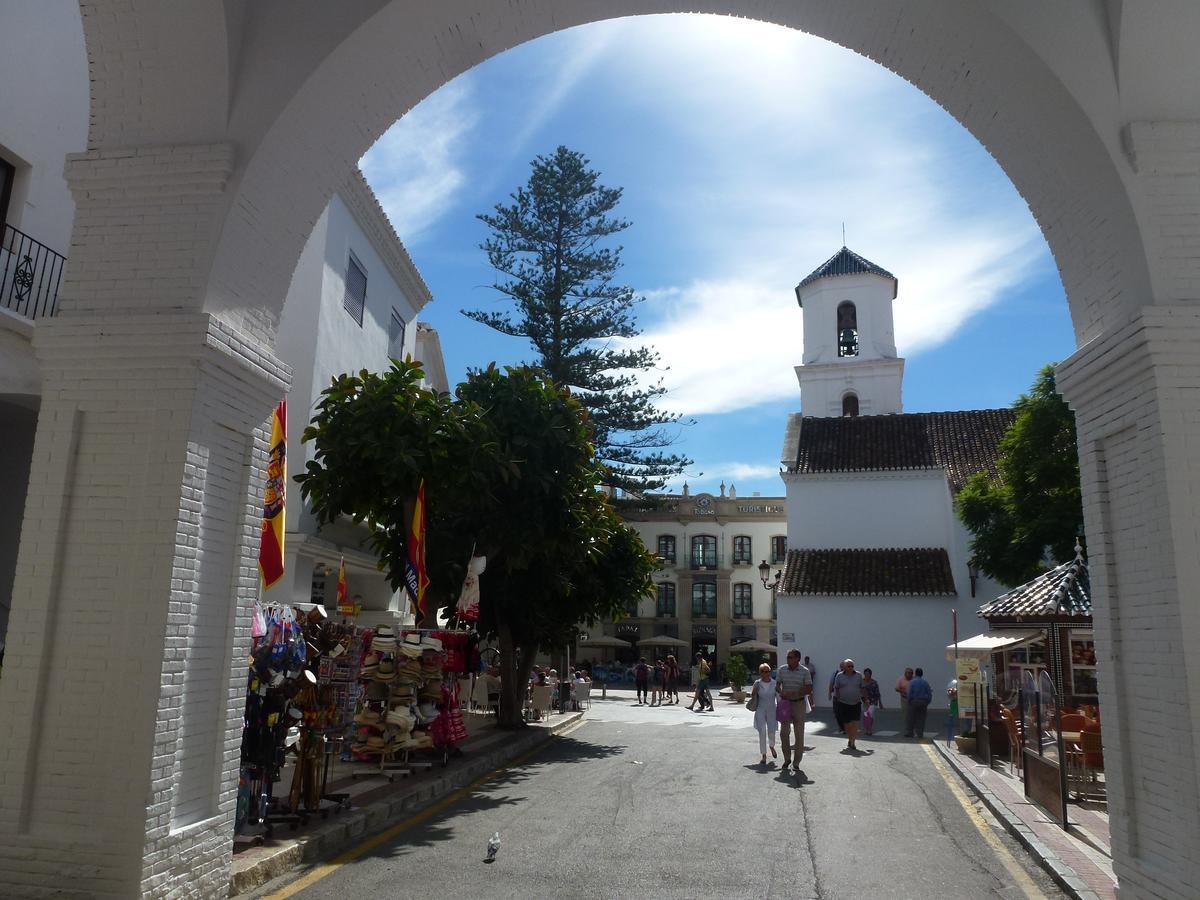 Apartamento Avenida 2 Nerja Buitenkant foto